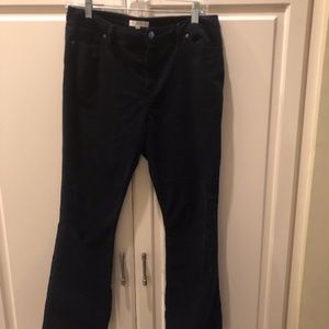 ANN MASHBURN FLARE CROPPED 5-POCKET PANT Navy